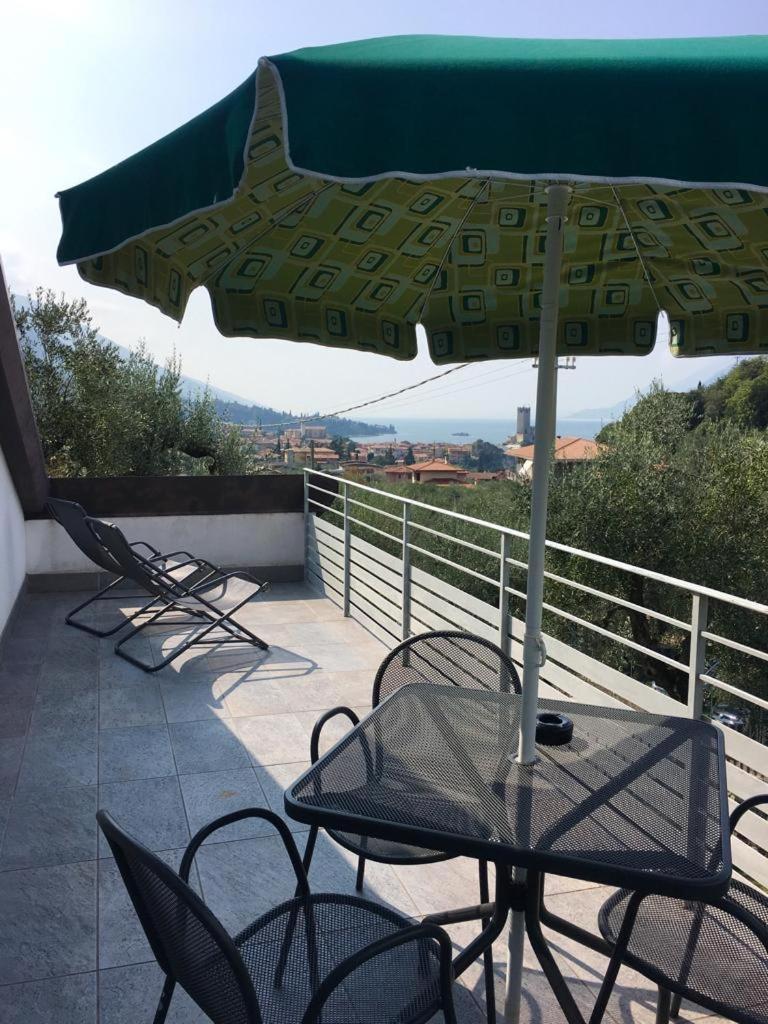 מאלצ'סינה Apartment Lake View מראה חיצוני תמונה